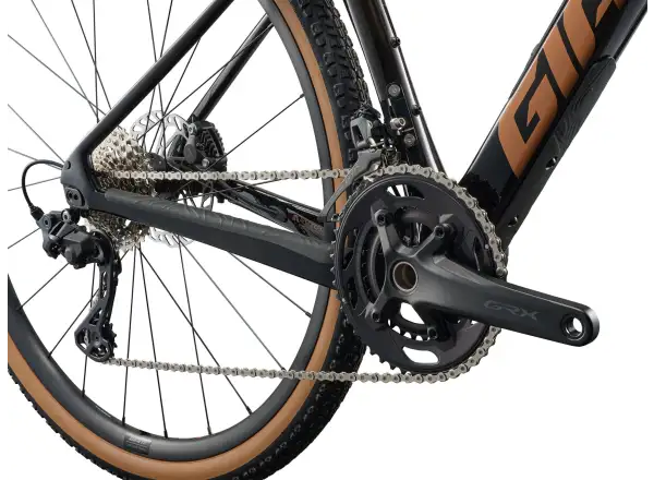 Giant Revolt Advanced 2 gravel bike Carbon Smoke