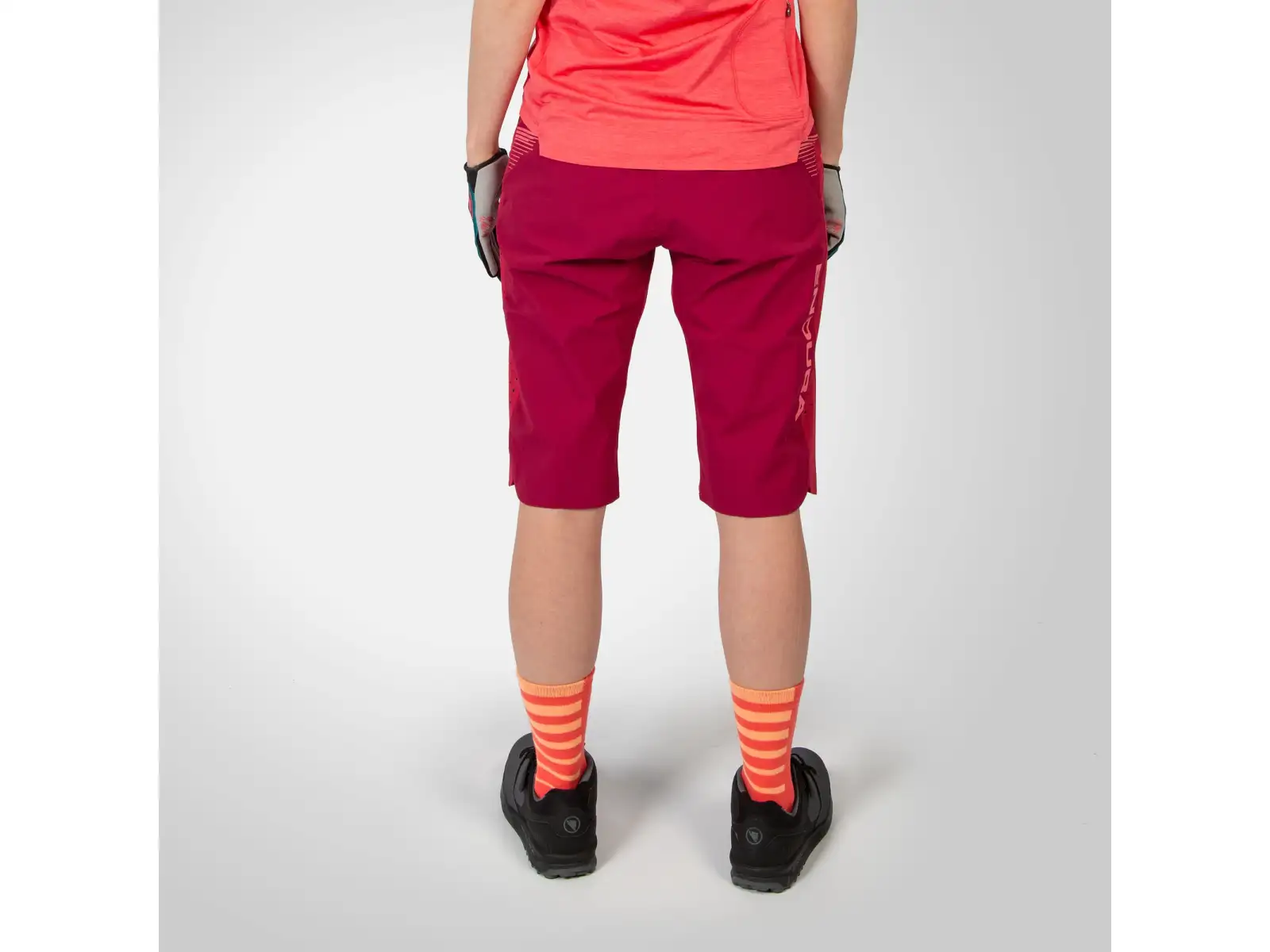 Endura SingleTrack Lite (Short Fit) women's shorts Berry