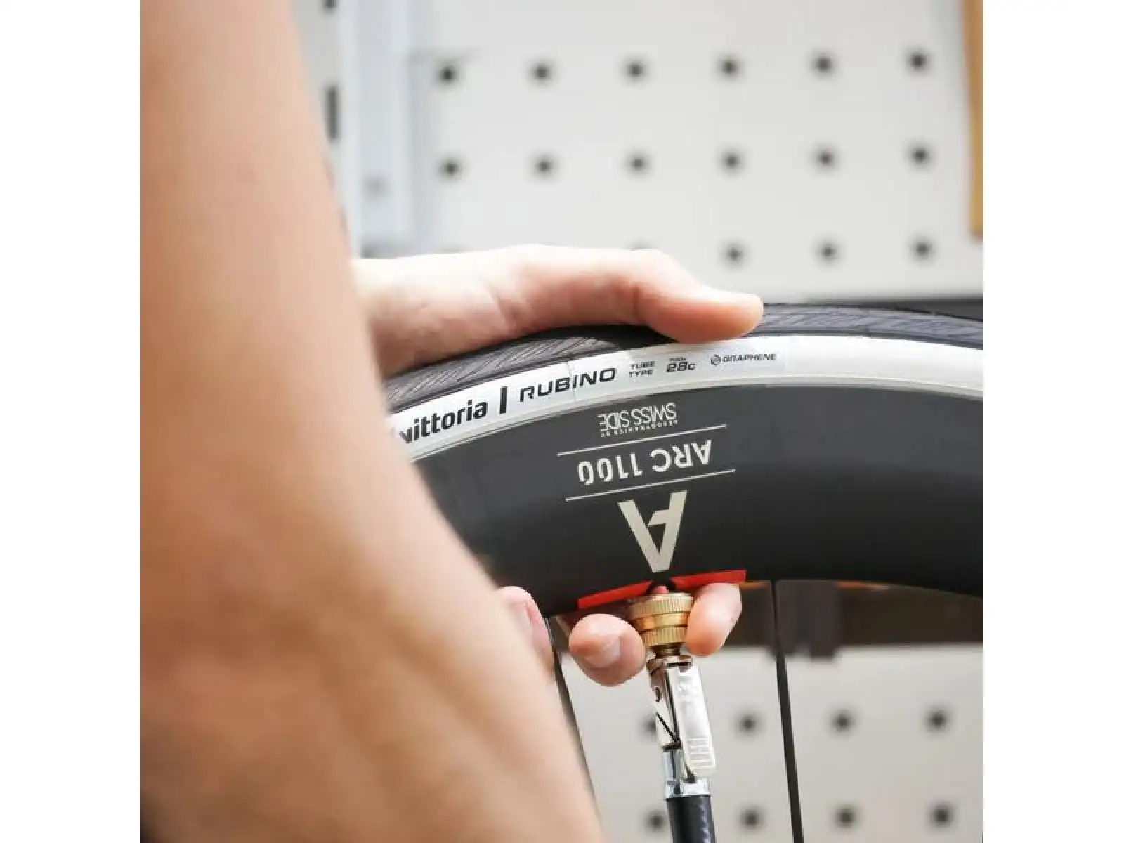 Vittoria Rubino V 28-622 G2.0 road tire kevlar white