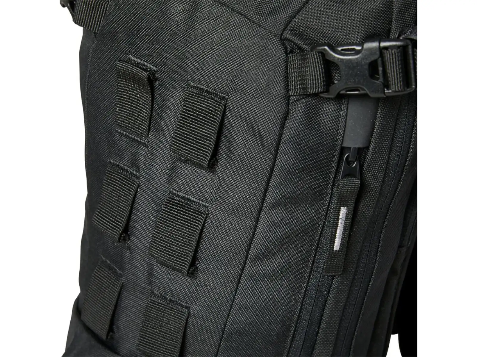 Fox Utility 10 l backpack with reservoir black
