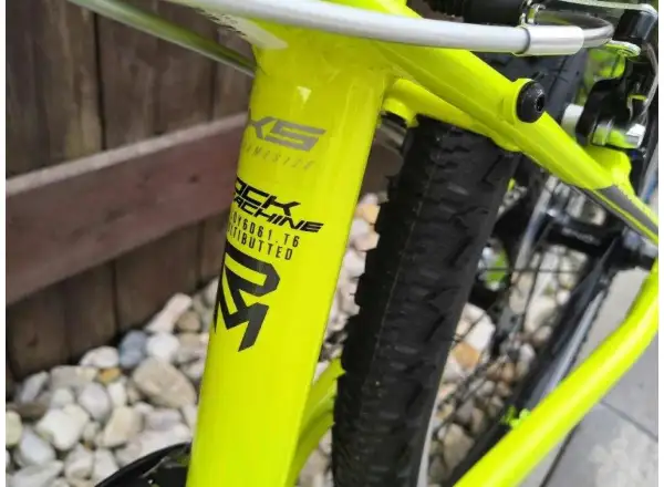 Rock Machine Thunder 24 Gloss Radioactive Yellow/Black/Dark Grey children's bike