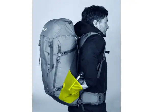 Salewa Ultra Train 14 backpack Black
