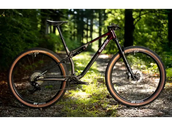 Superior XF 9.6 Team full suspension bike Gloss Carbon/Red Carbon