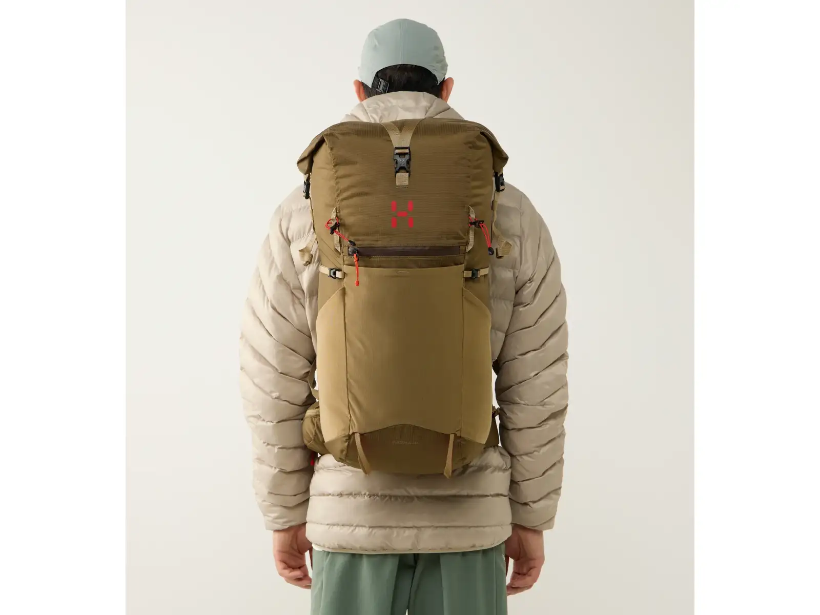 Haglöfs Magma Rolltop 40 WR backpack Teak Brown/Oak Brown 40l