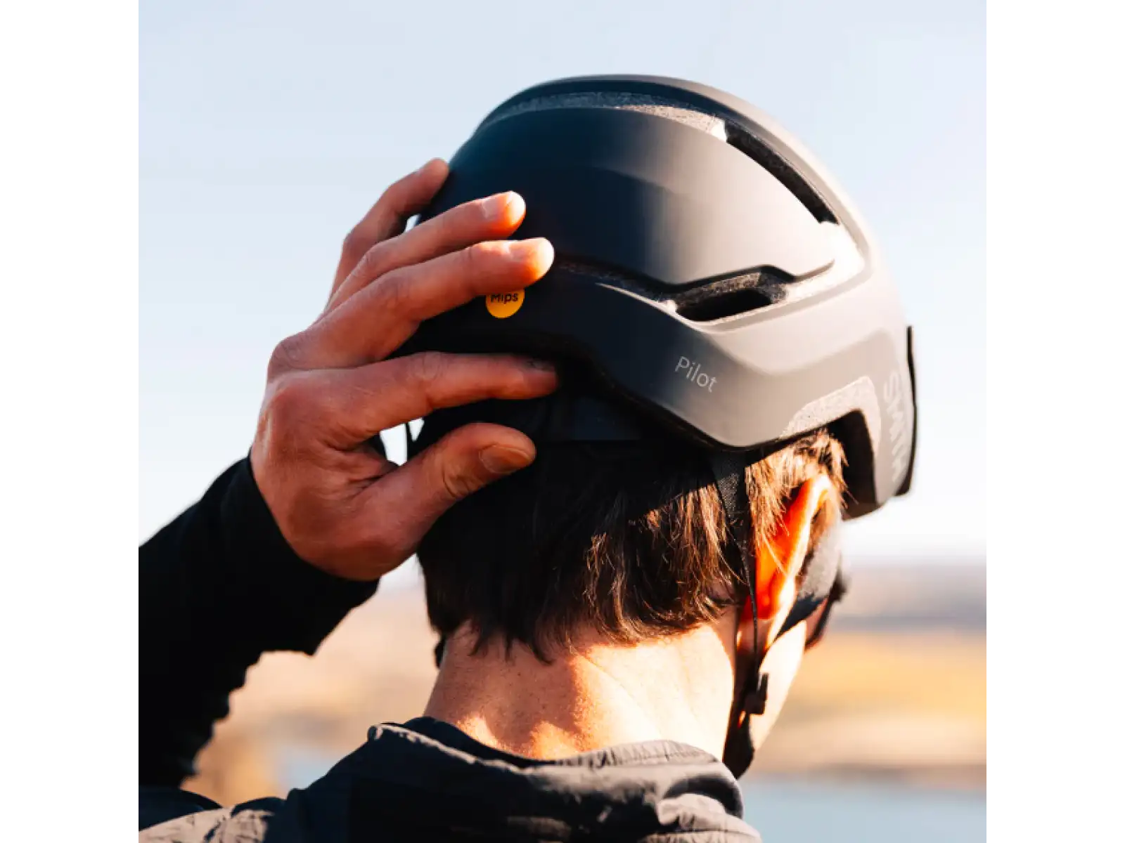 Smith Pilot MIPS helmet Matte Black