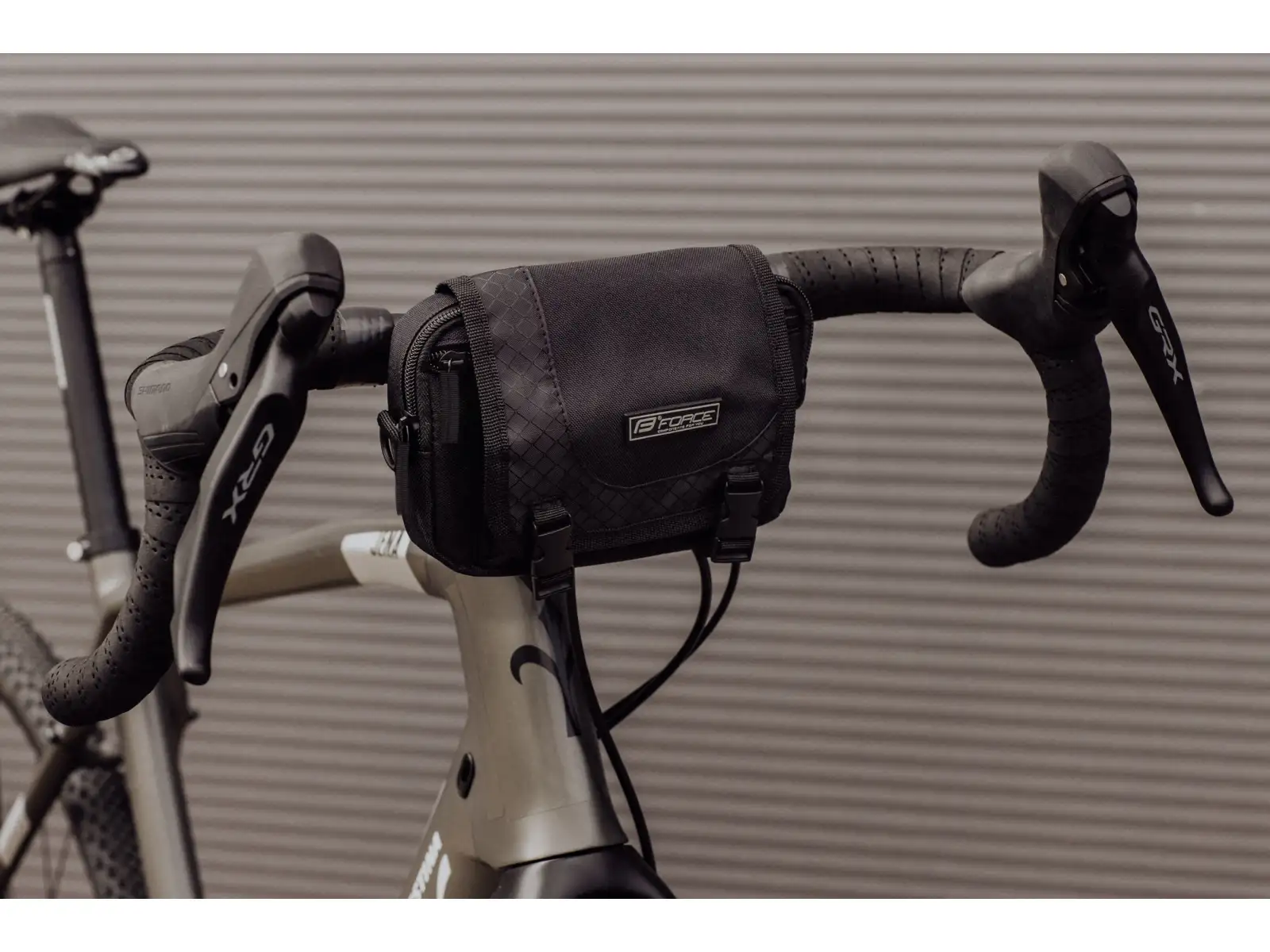 Force Get handlebar bag 1.1 l Black