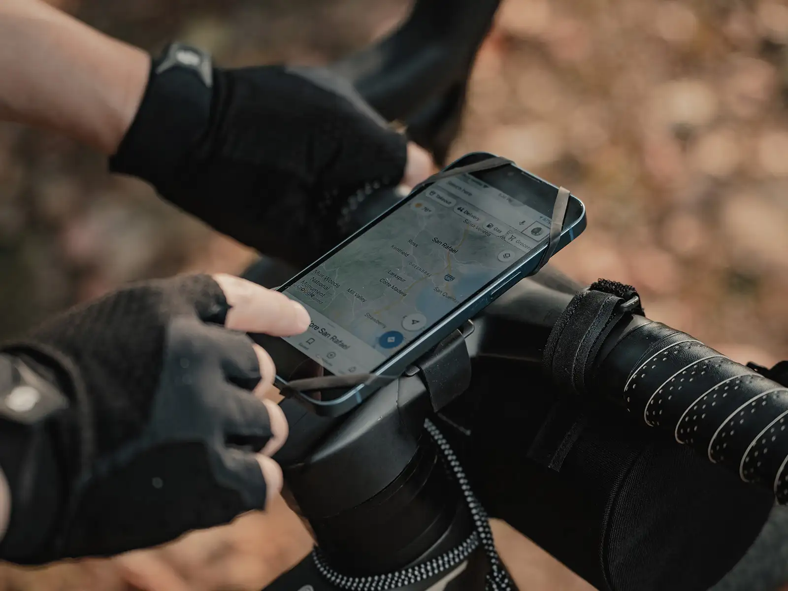 Topeak Omni RideCase II phone holder