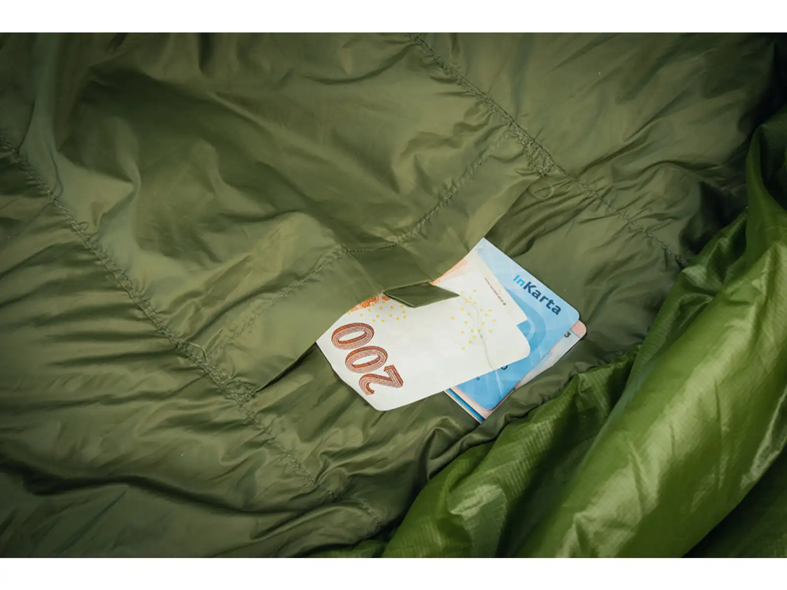 Pinguin Lava 350 sleeping bag 185 cm blue