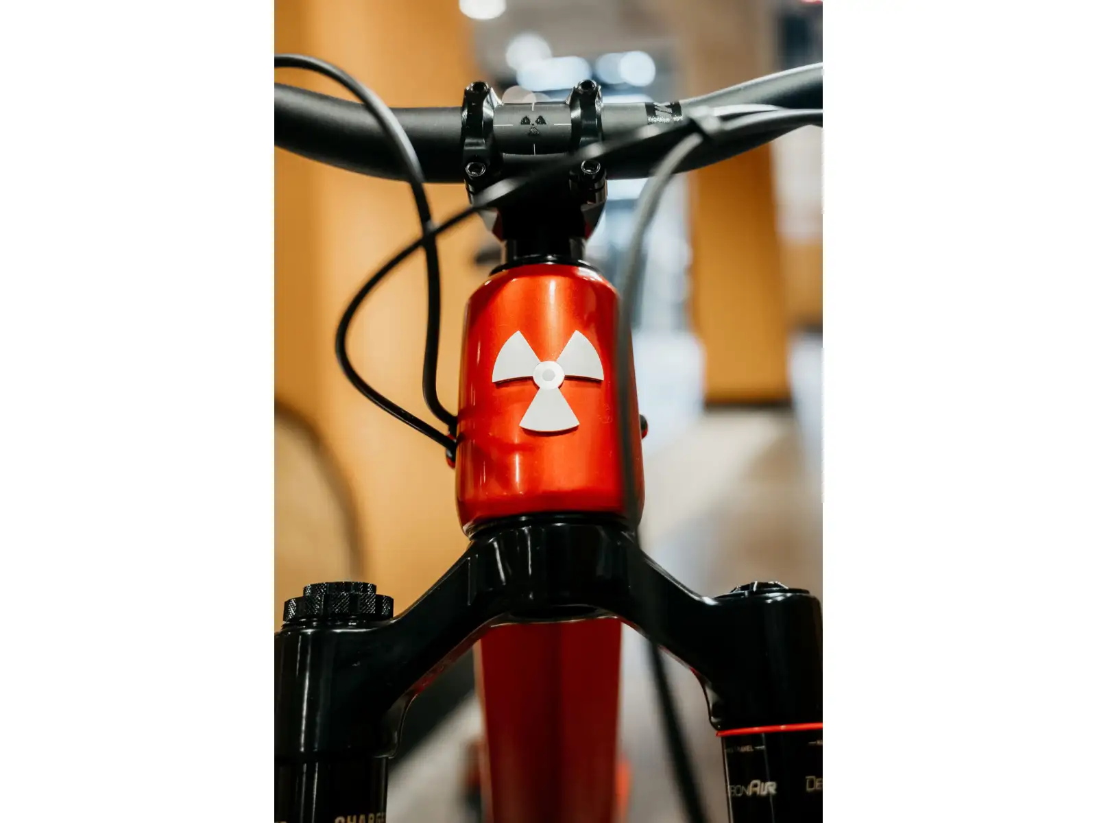 Nukeproof Mega Carbon Pro 297 T-GX full-suspension bike Red