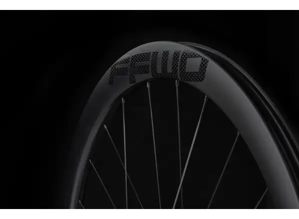 FFWD RYOT44 FFWD 2:1 road carbon wheels MattBlack clincher, XDR freehub