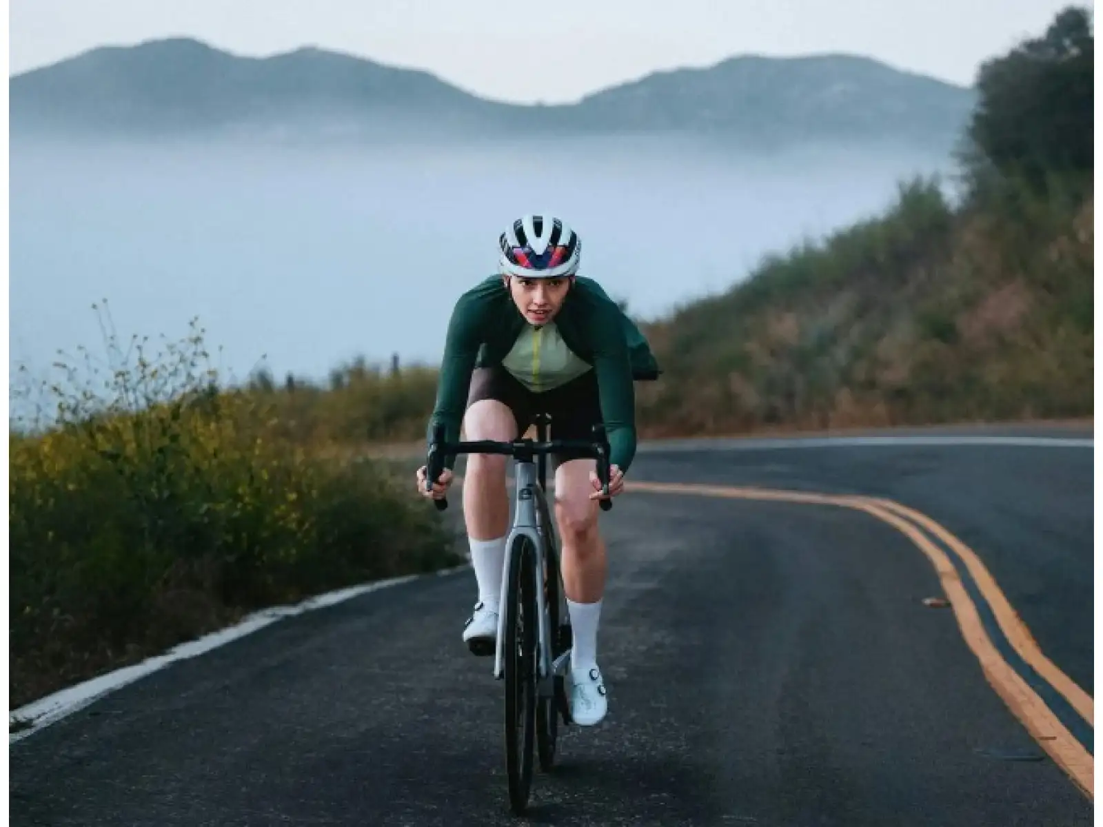 Cervélo R5 Force eTap AXS road bike Permafrost