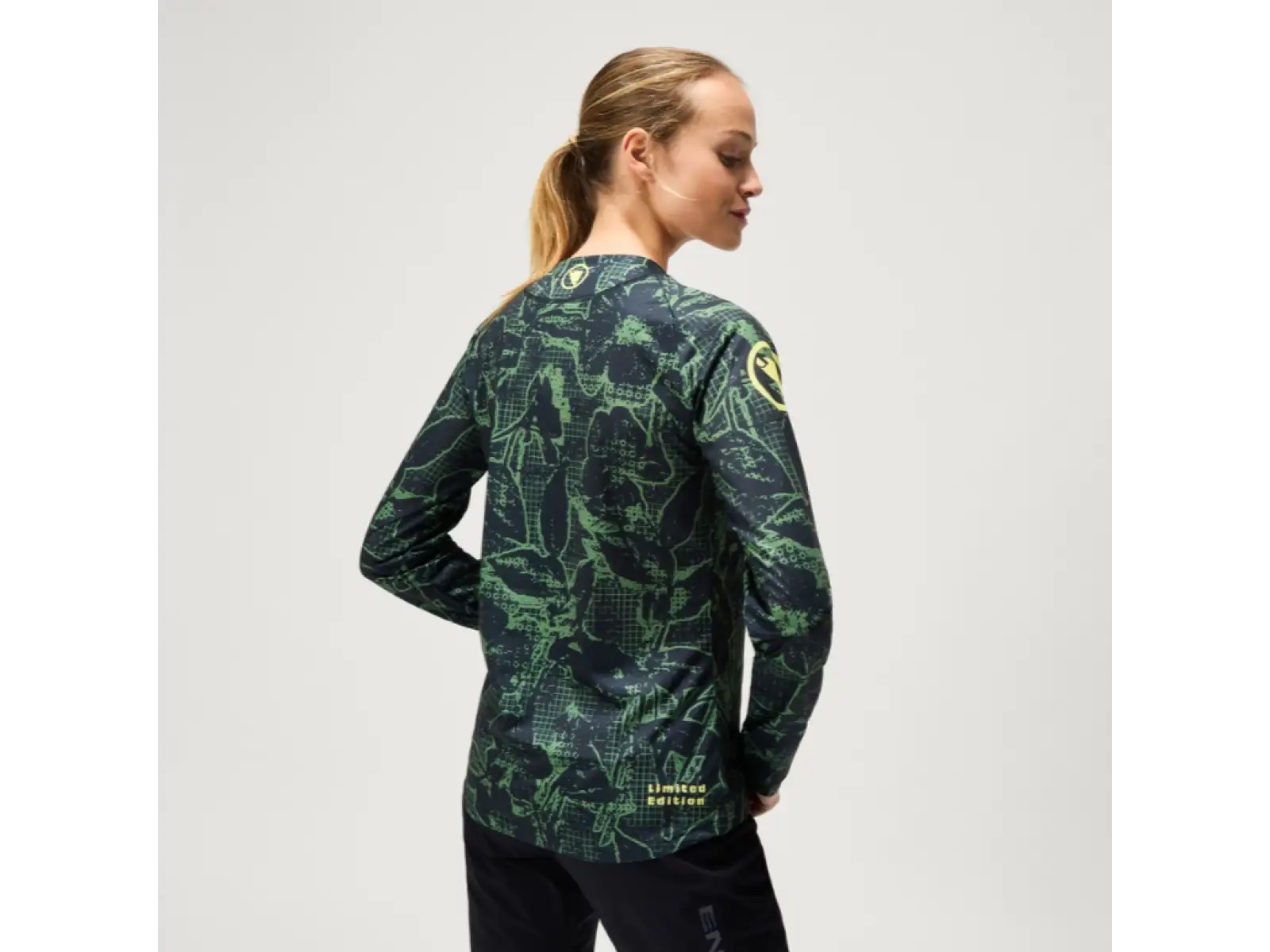 Endura Floral LTD women's jersey long sleeve Black