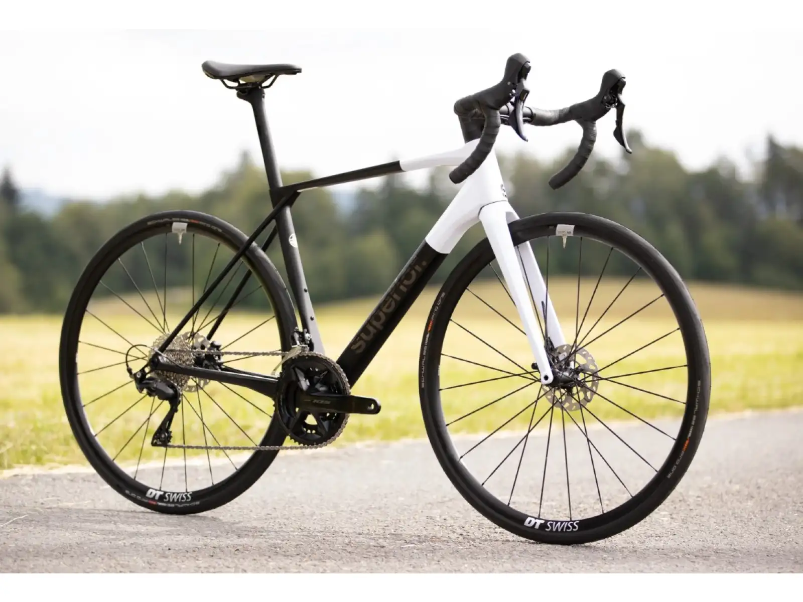 Superior X-Road 9.3 GF road bike matte carbon / white