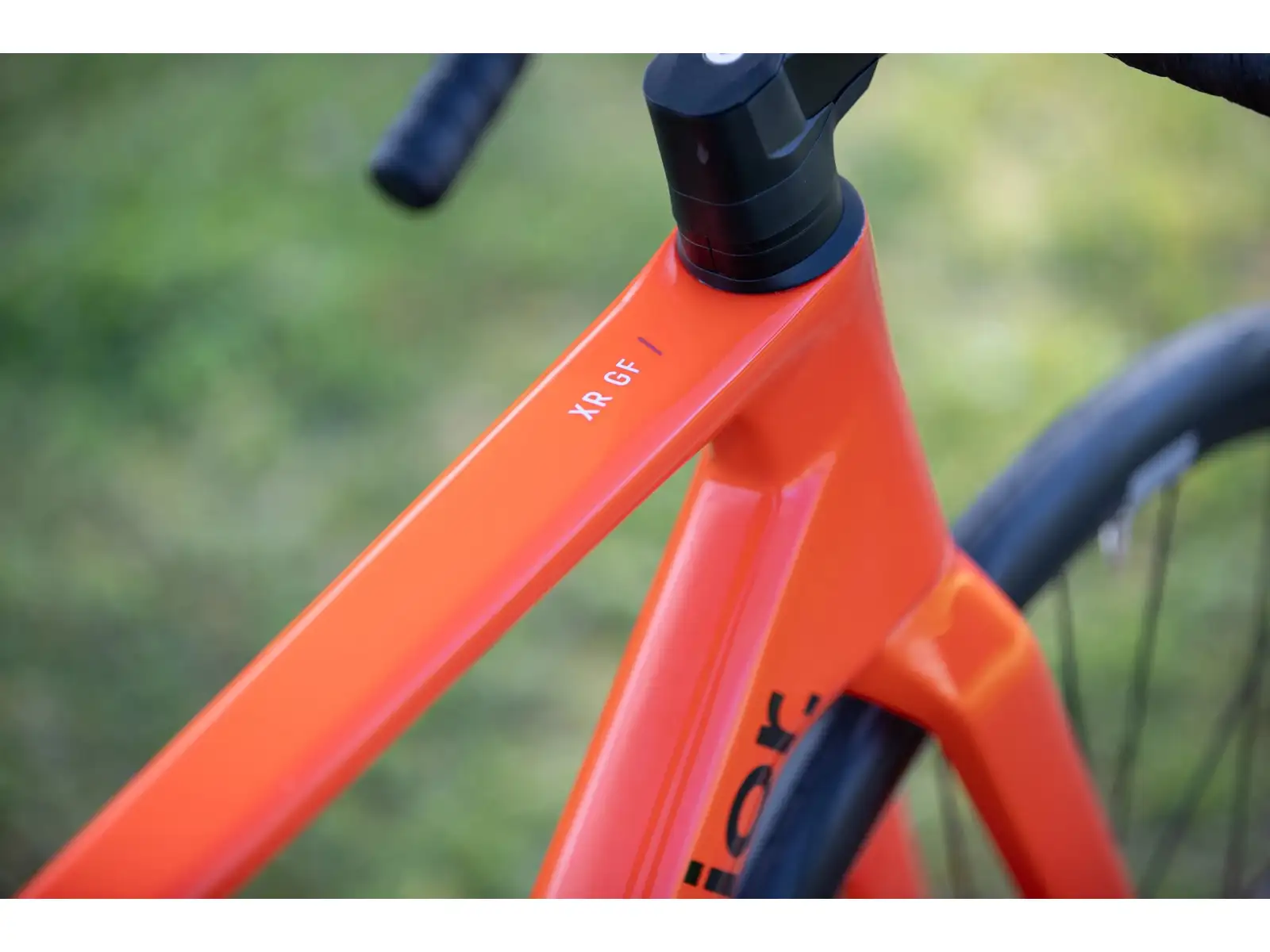Superior XR 9.5 GF road bike Gloss Grey/Red