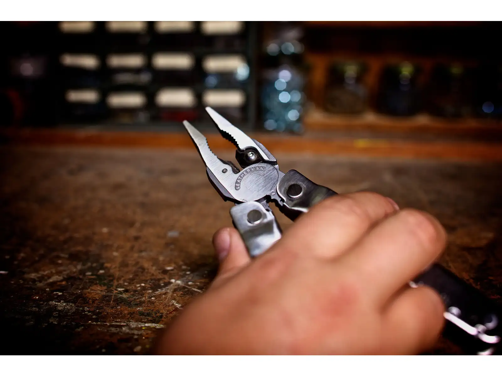 Leatherman Super Tool 300 box multitool
