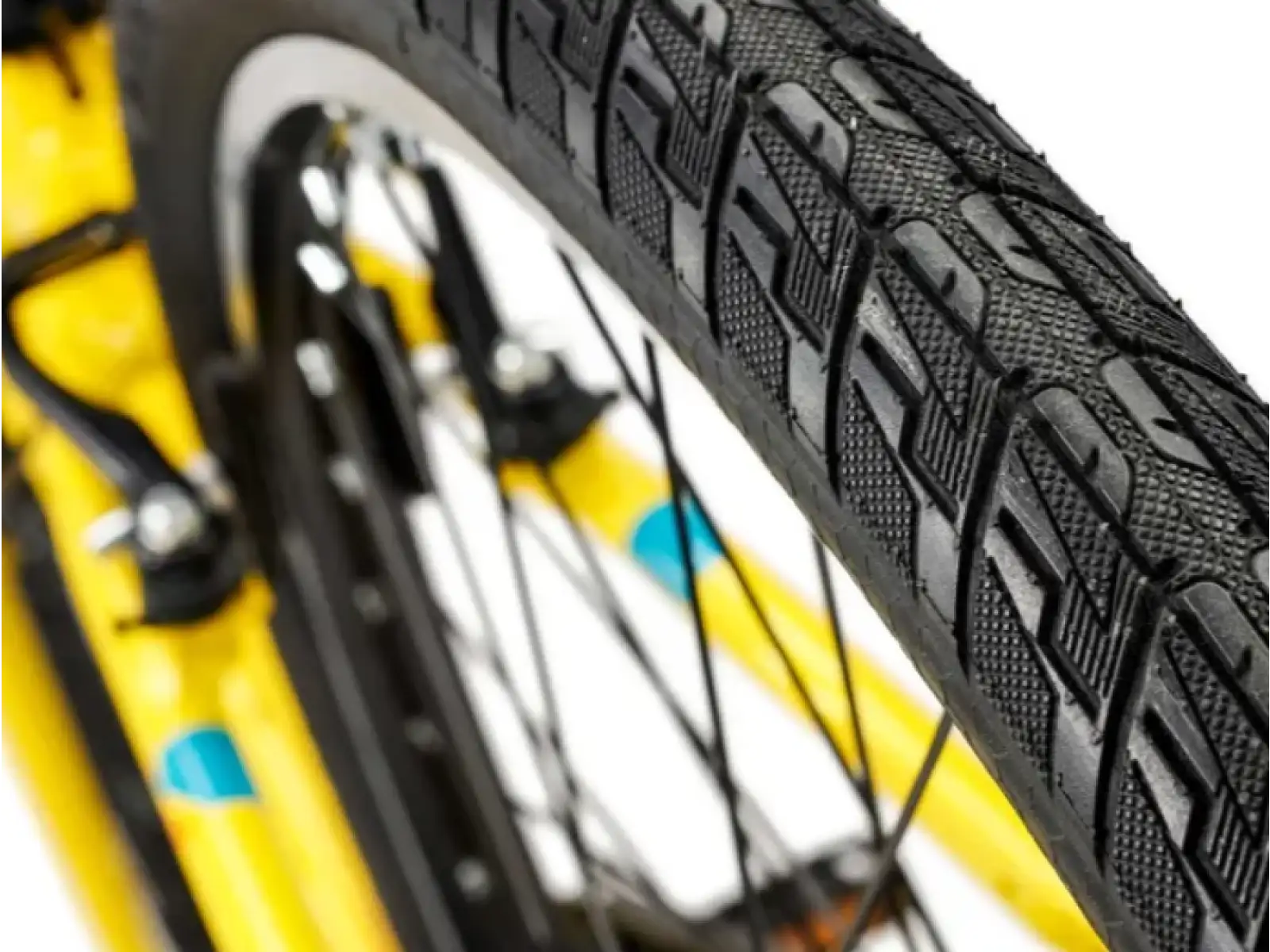 Academy Grade 5 Belt children's bike 24" yellow