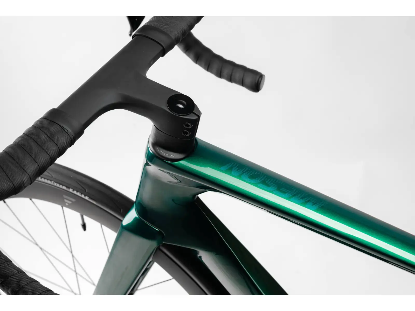 Isaac Meson Ultegra Di2 road bike Jade Green