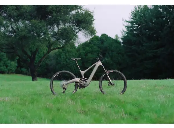Ibis Oso GX T-Type full-suspension e-bike Grizzly Bronze