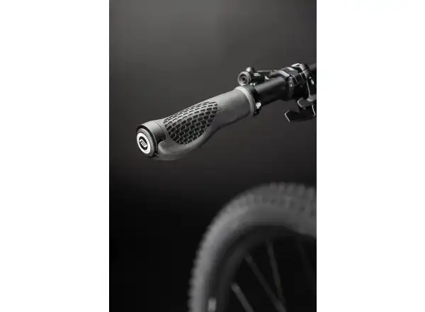 Force Ergo grips black