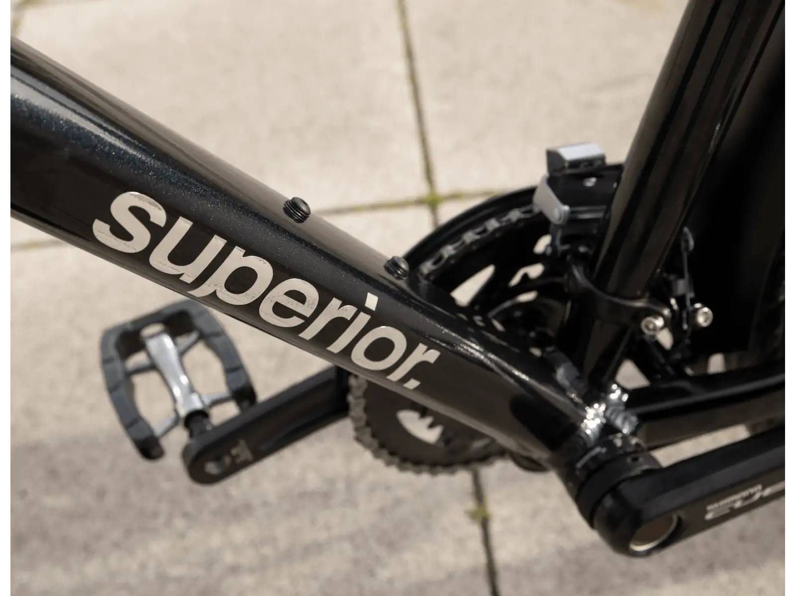 Superior Blox 6.7 T city bike Gloss Metallic Black