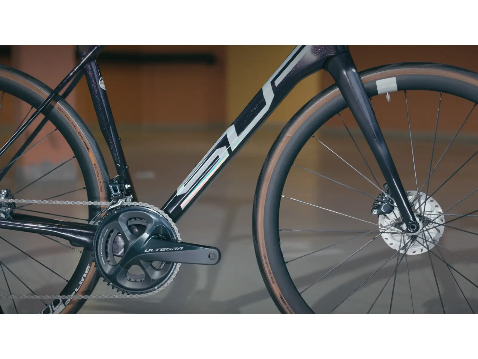 Superior X-Road Team Issue Gloss Black Rainbow/Hologram Chrome road/gravel bike