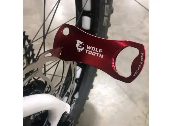 Wolf Tooth opener black