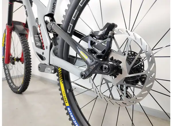 GT Fury Custom downhill bike size M