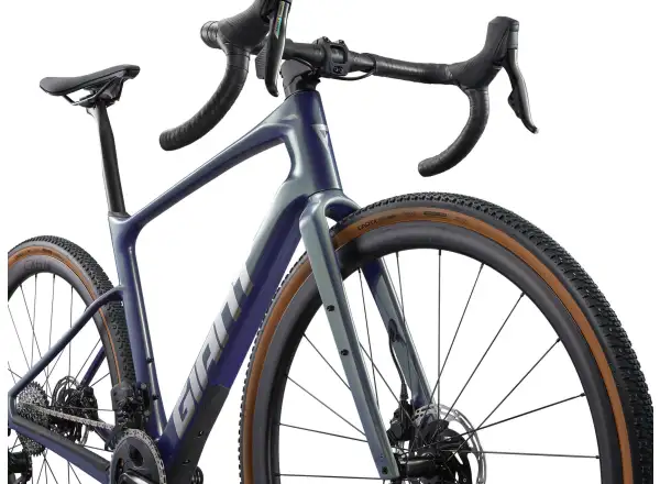Giant Revolt Advanced Pro 0 gravel bike Interstellar