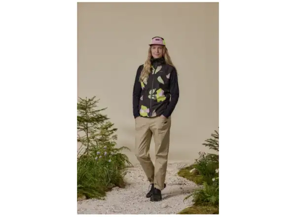 Maloja SennesM. Printed women's jacket Deep Black Brushflower