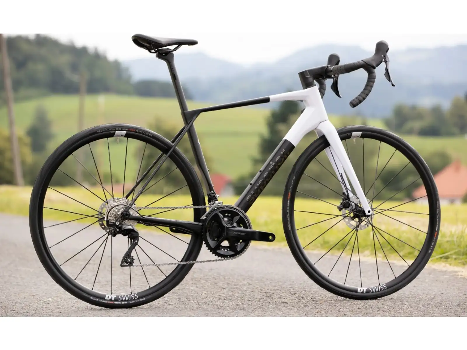 Superior X-Road 9.3 GF road bike matte carbon / white