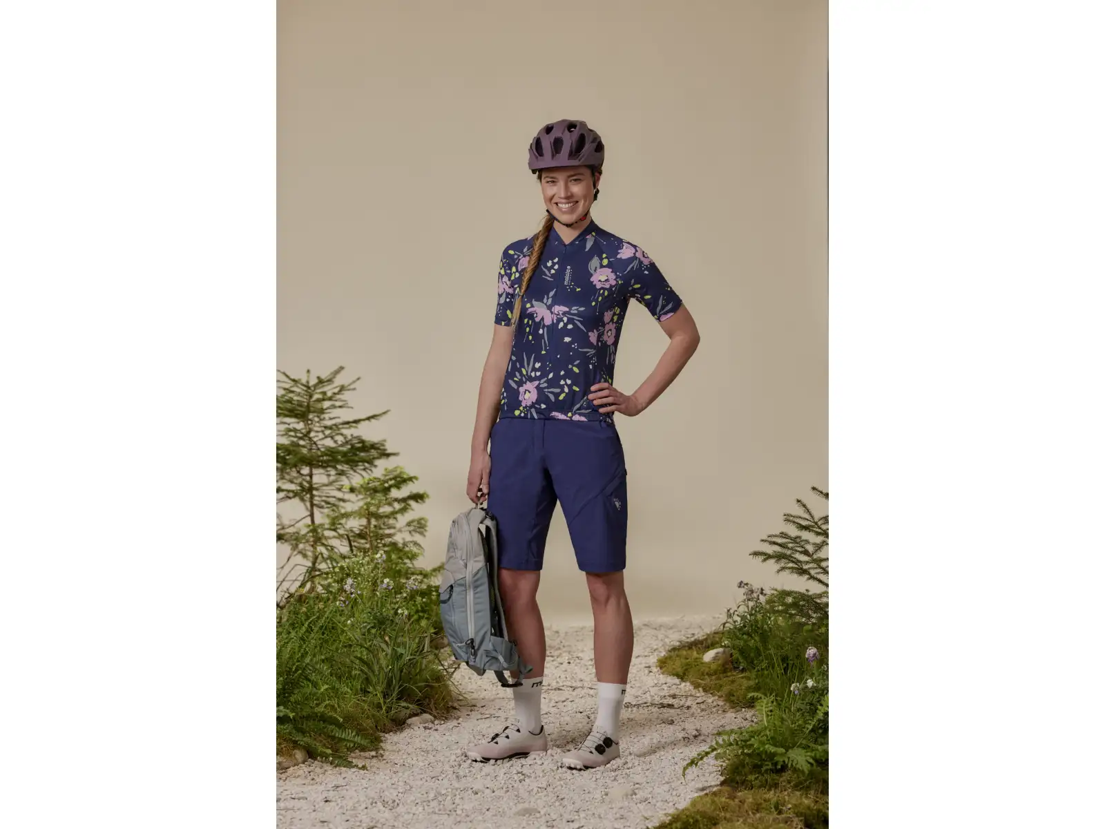 Maloja VilsaM. AOP 1/2 women's jersey short sleeve Deep Black