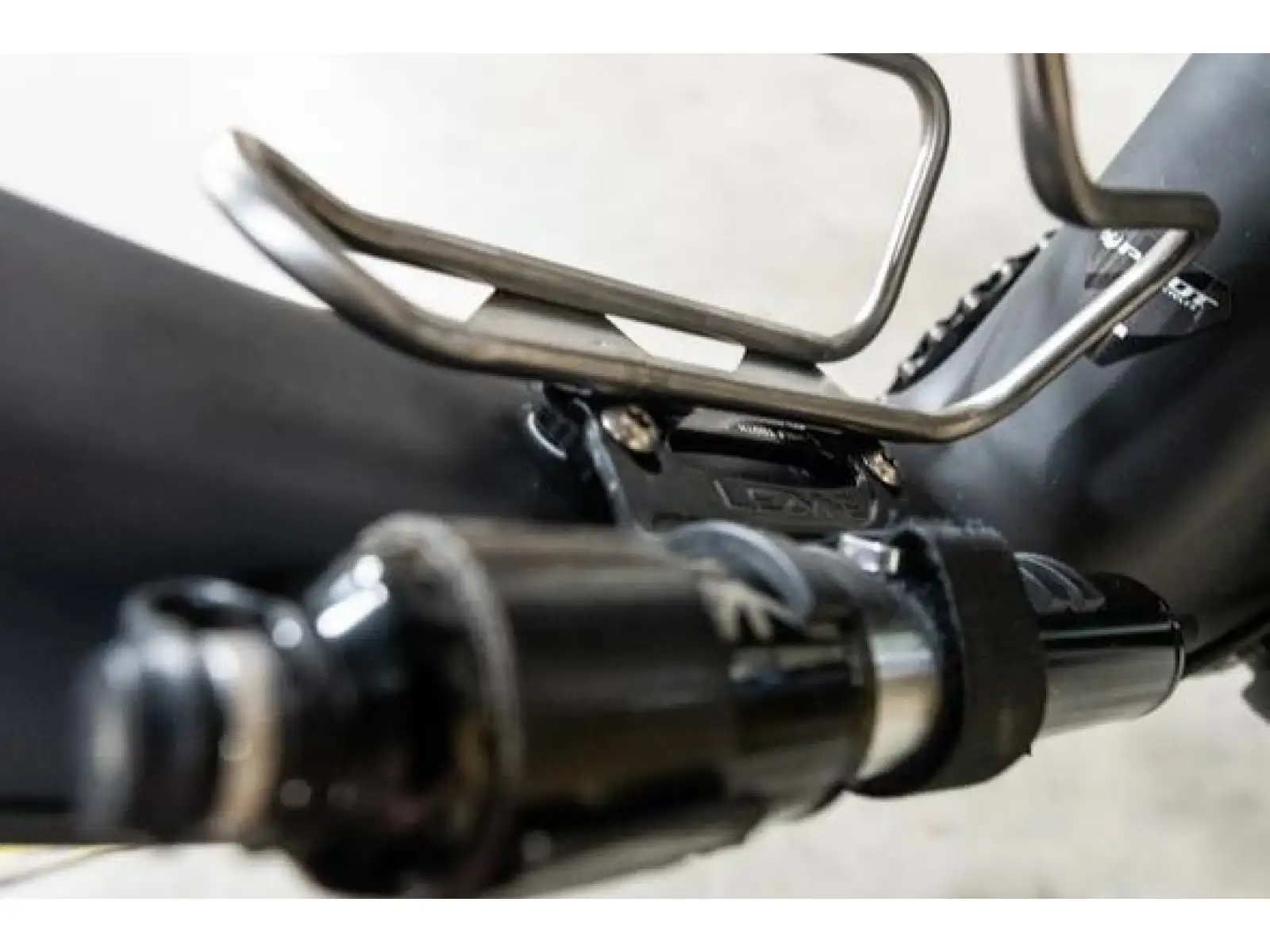 Wolf Tooth B-RAD sliding rail