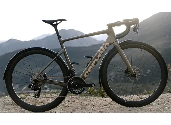 Cervélo Caledonia Force AXS road bike Mocha