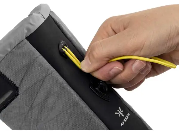 Apidura backcountry food pouch handlebar bag 1.2 l
