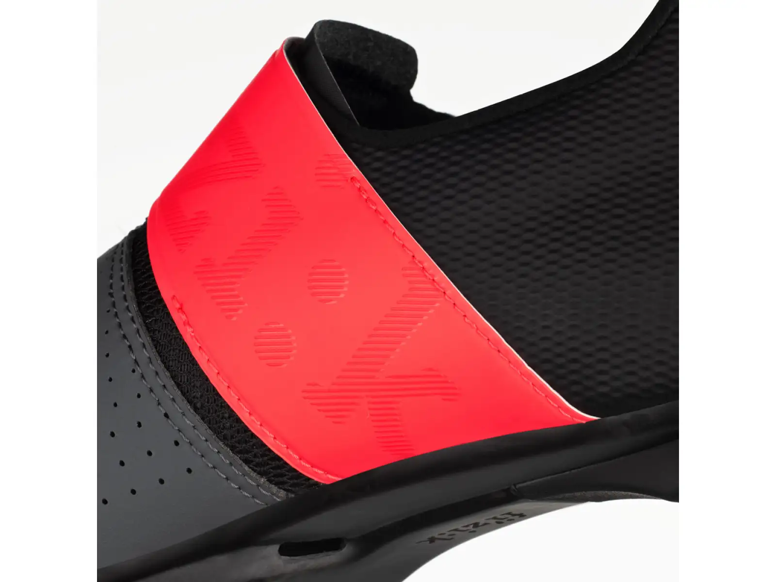 Fizik Vento Infinito Carbon 2 road cycling shoes Grey/Coral