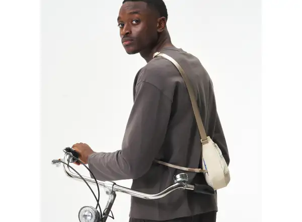 Aevor Easy Ride Pouch shoulder bag Off-White