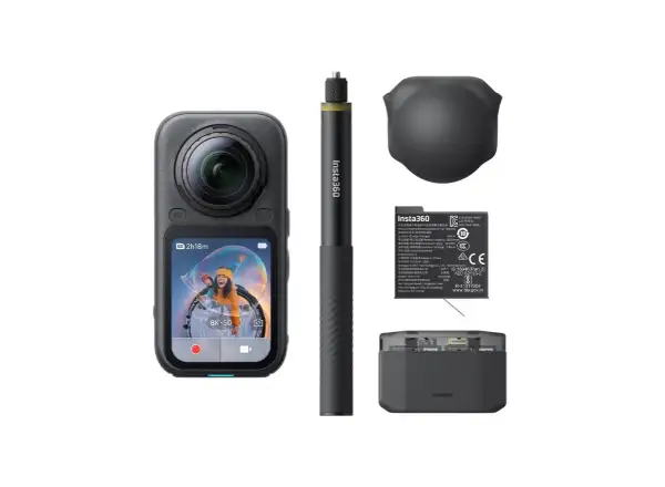 Insta360 X6 action camera Essentials Bundle Black
