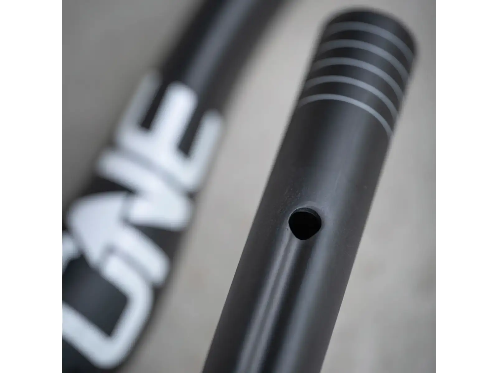 OneUP E-bar Carbon 35/800 mm handlebars black