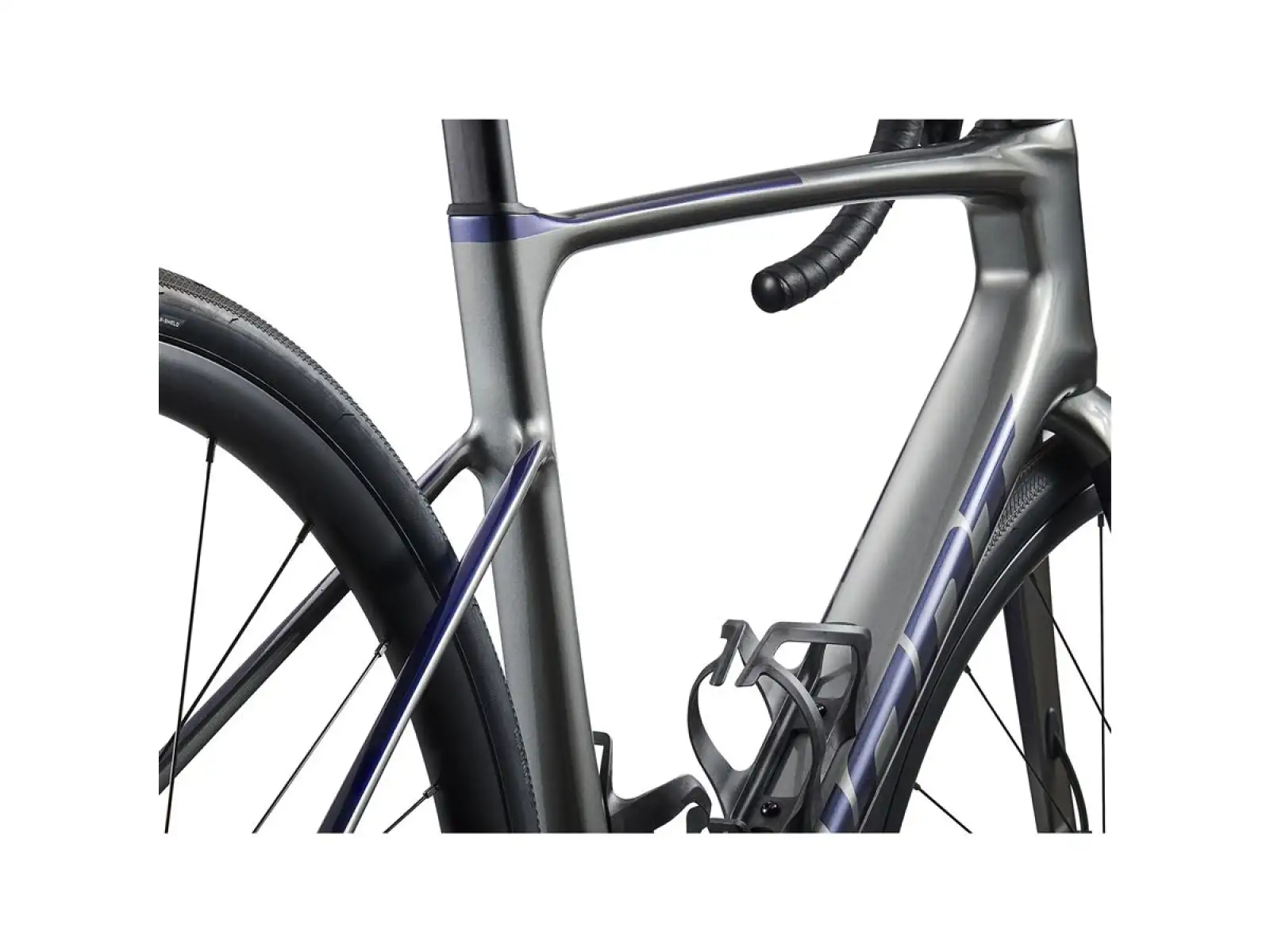Giant Defy Advanced 1 road bike Charcoal / Milky Way
