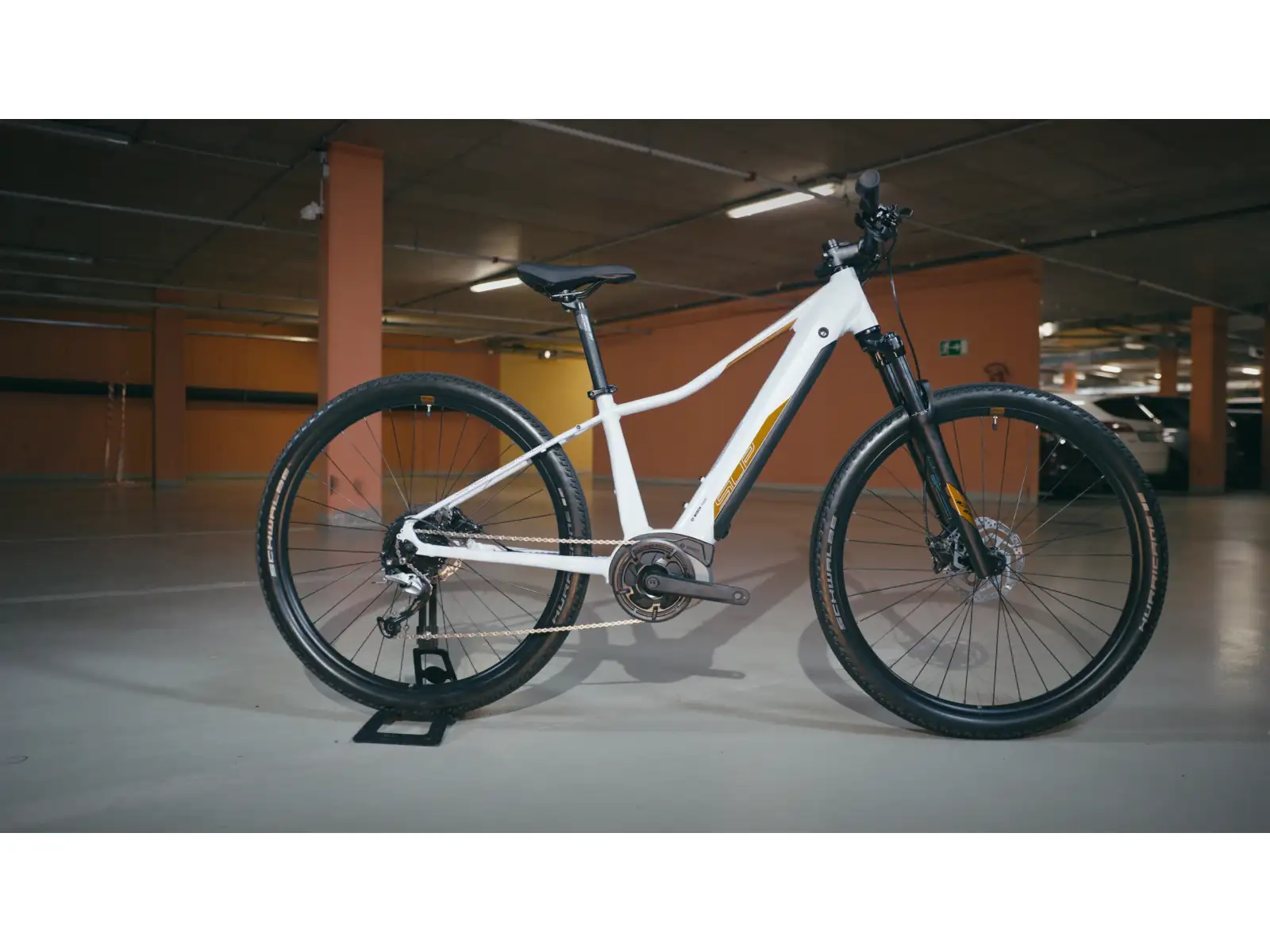 Superior eXC 7019 WB electric mountain bike Gloss White/Copper