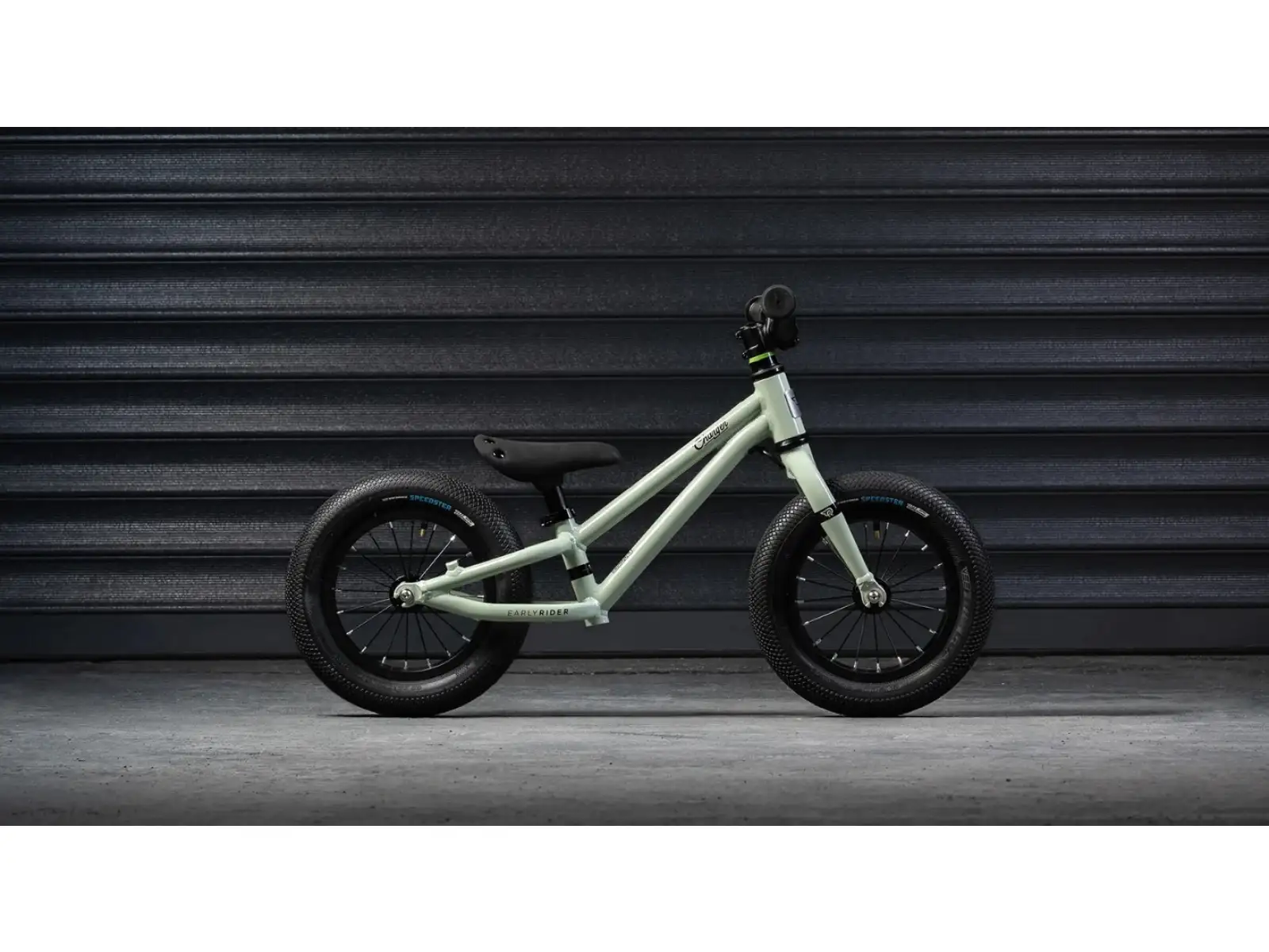 Early Rider Charger 12 children's balance bike Sage Green