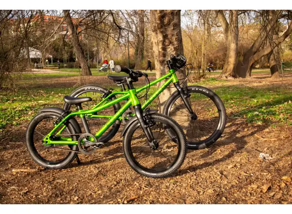 Rascal 16 kids bike Sapphire Limited