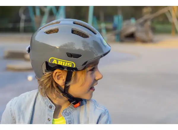 Abus Smiley 3.0 ACE LED kids helmet Velvet Black