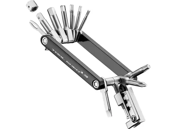 Giant Toolshed 13 multitool