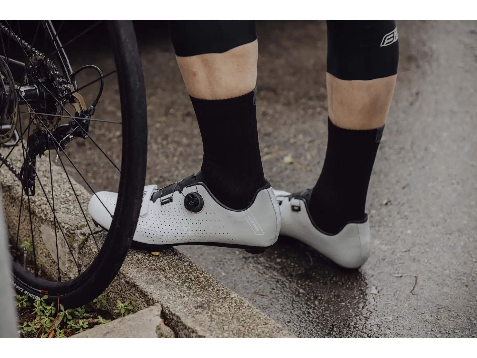 Force Longer socks black