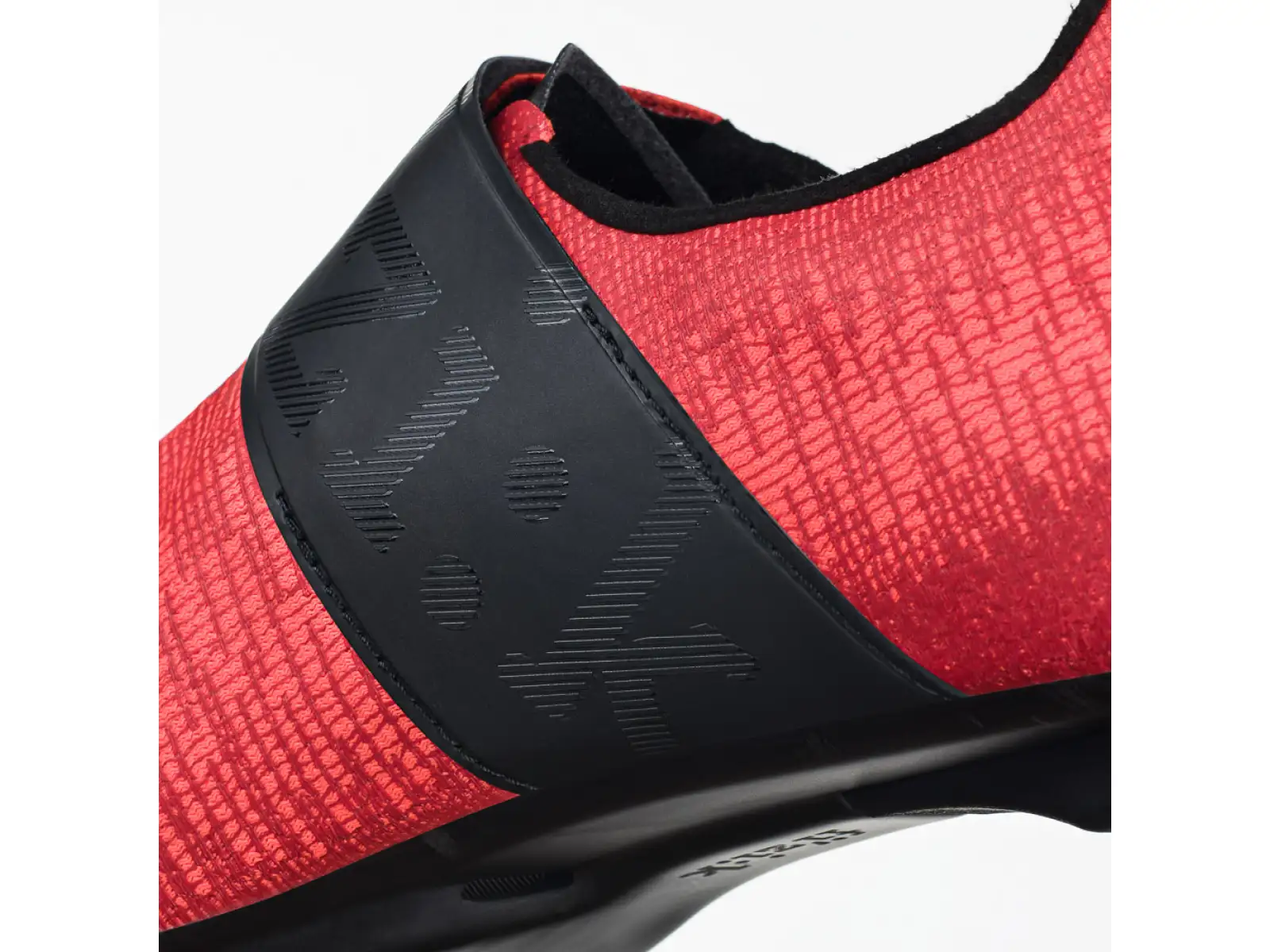Fizik Vento Infinito Knit Carbon 2 road men's cycling shoes Coral/Black
