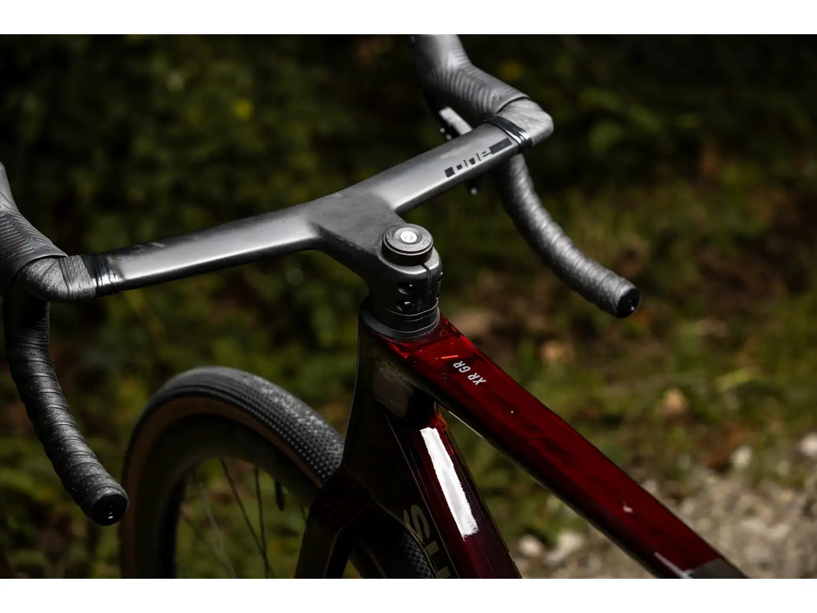 Superior XR 9.9 GR gravel bike Matte Carbon/Gloss Red