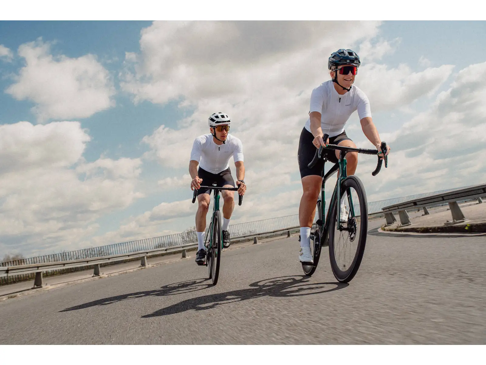 Isaac Meson Ultegra Di2 road bike Jade Green