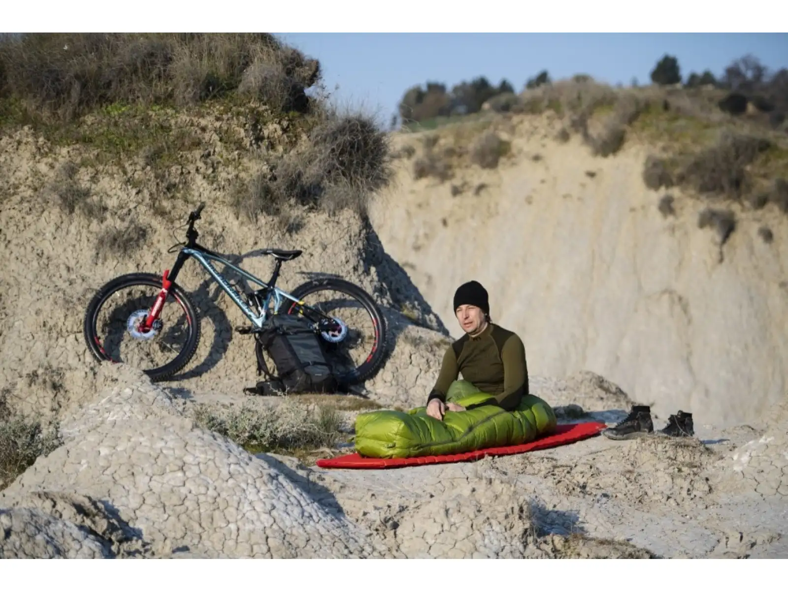 Pinguin Lava 350 sleeping bag 185 cm blue