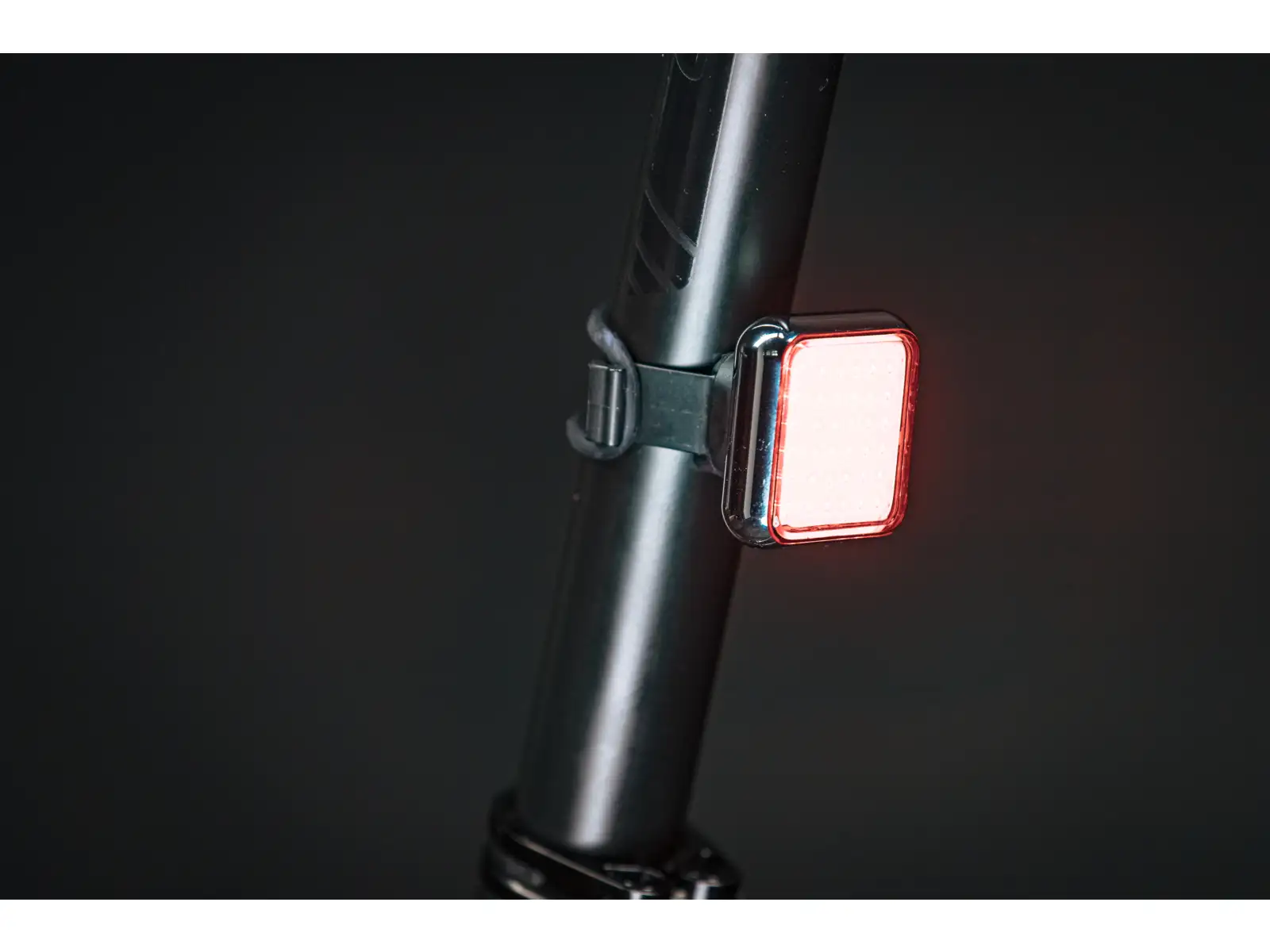 One Bikeparts R.Light 70 light black/grey